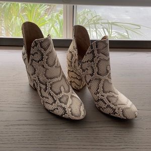 Steve Madden Rookie Bootie, Size 6